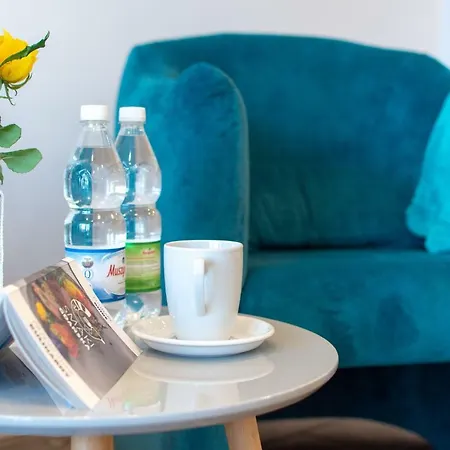 Blue Wave Apartament_walowa_25 City Center شقة